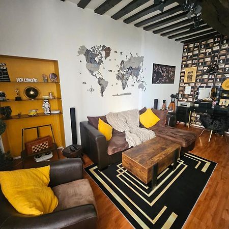 "Studio Cinema" Оксер Екстериор снимка